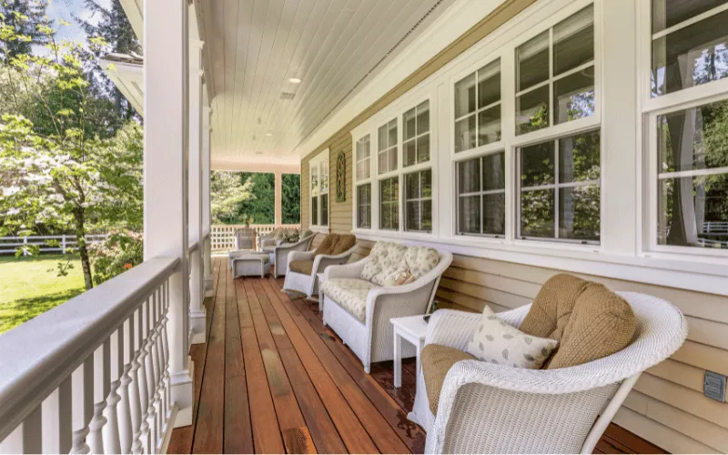 wood-stained-deck-white-columns_result